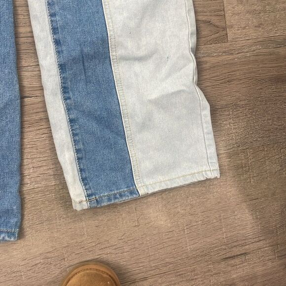 SHEIN Patch Work Two Toned Straight Jeans Size 4 - Picture 3 of 7
